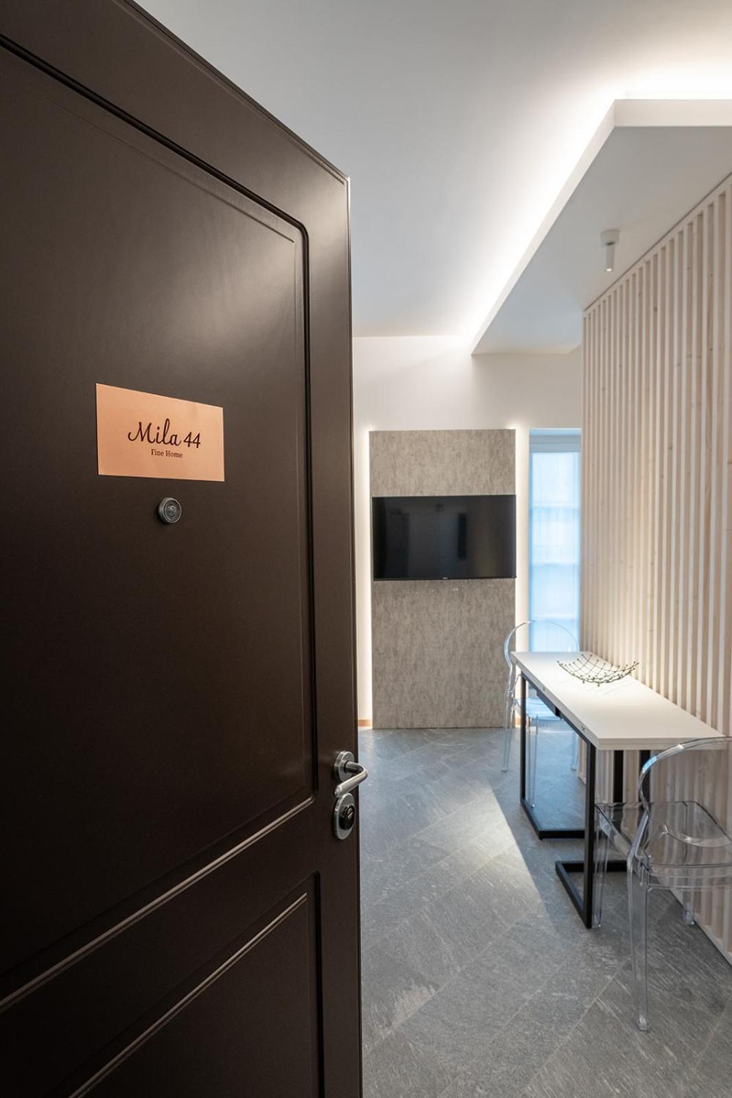 Domodossola Centro - Mila 44 Fine Home Buitenkant foto
